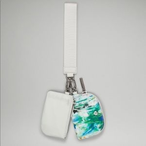 no limits dual pouch wristlet